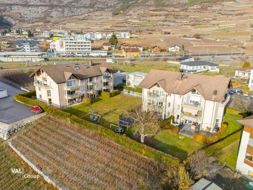 Gepflegte Gartenwohnung im Weinparadies Salgesch