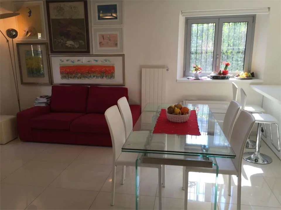 Appartamento 3.5 a Lugano Massagno vicino la scuola di Commercio