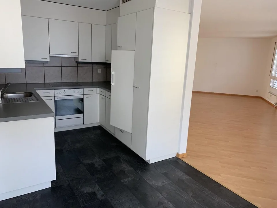 Appartamento accogliente di 3 locali con balcone a Grenchen
