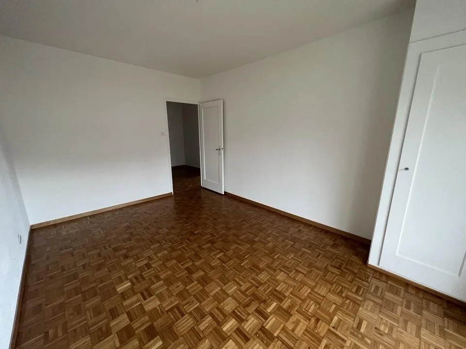 Magnifique 3 pièces dans un quartier calme – Foto 7 von 14