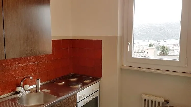 1½ ZI-WOHNUNG IN VACALLO (TI), MÖBLIERT