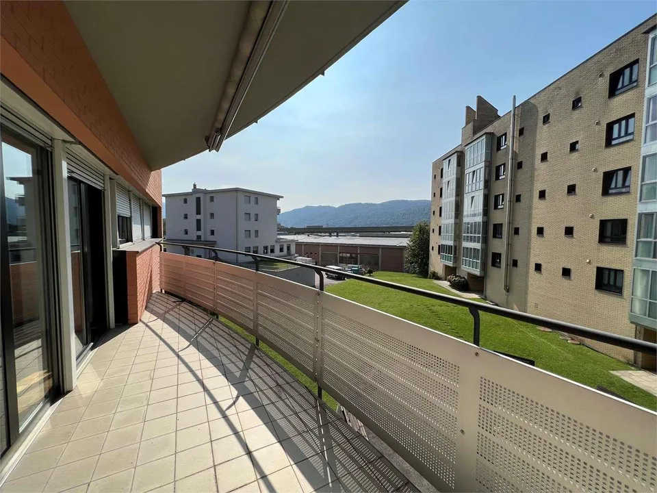 Rif. 2415 Balerna in locazione 3.5 locali