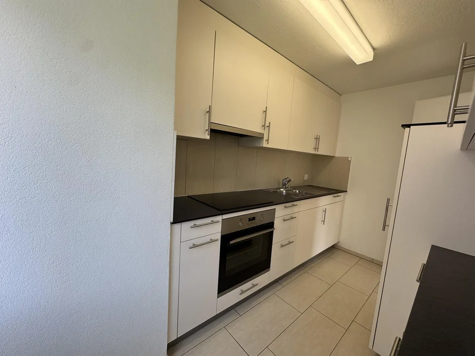 4 Zimmerwohnung mit Balkon an ruhiger Lage