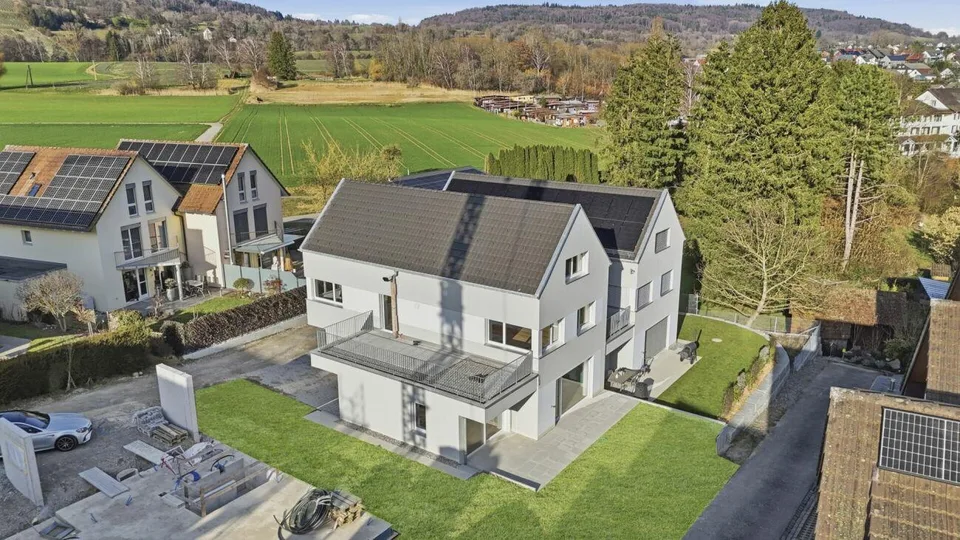 Mietkauf: Heute einziehen, morgen Eigentümer - modernes Doppeleinfamilienhaus in Stein am Rhein