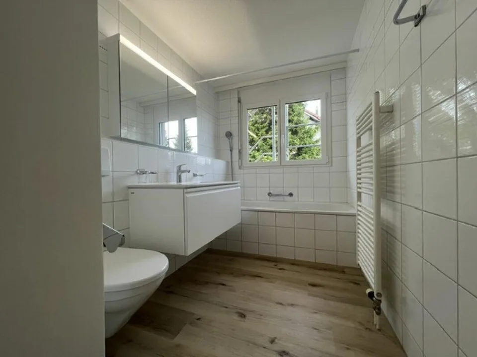 Frisch renovierte familiengerechte Traumwohnung auf 123m2 – Foto 9 von 10