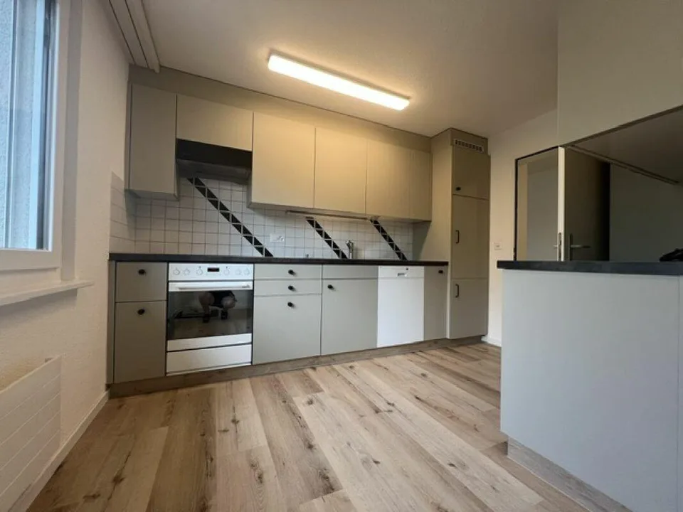 Frisch renovierte familiengerechte Traumwohnung auf 123m2 – Foto 6 von 10
