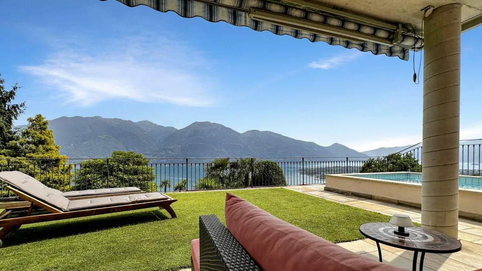Brione sopra Minusio - Villa mit 3 Wohnungen – foto 17 di 21
