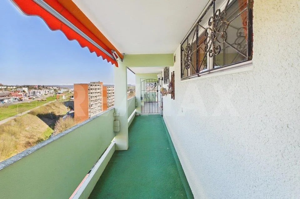 Appartement spacieux 6 pièces avec vue imprenable