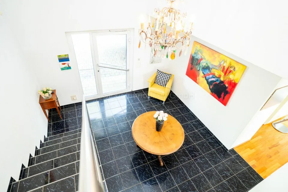 MAISON MÉDITERRANÉENNE 6.5 PIÈCES INONDÉE DE LUMIÈRE AVEC VUE DE RÊVE