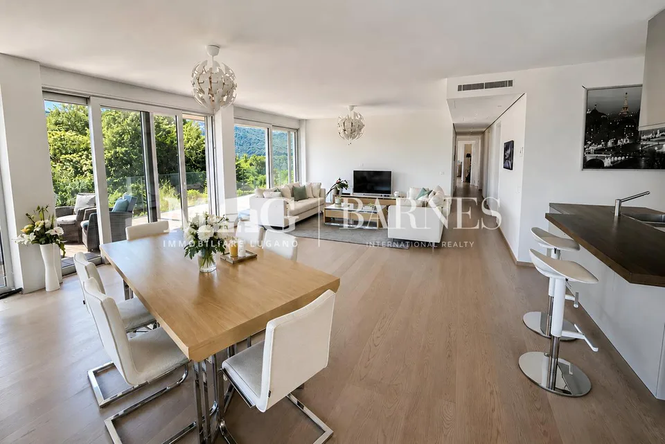 Montagnola, Collina d'Oro: Lussuoso 5.5 locali con zona wellness