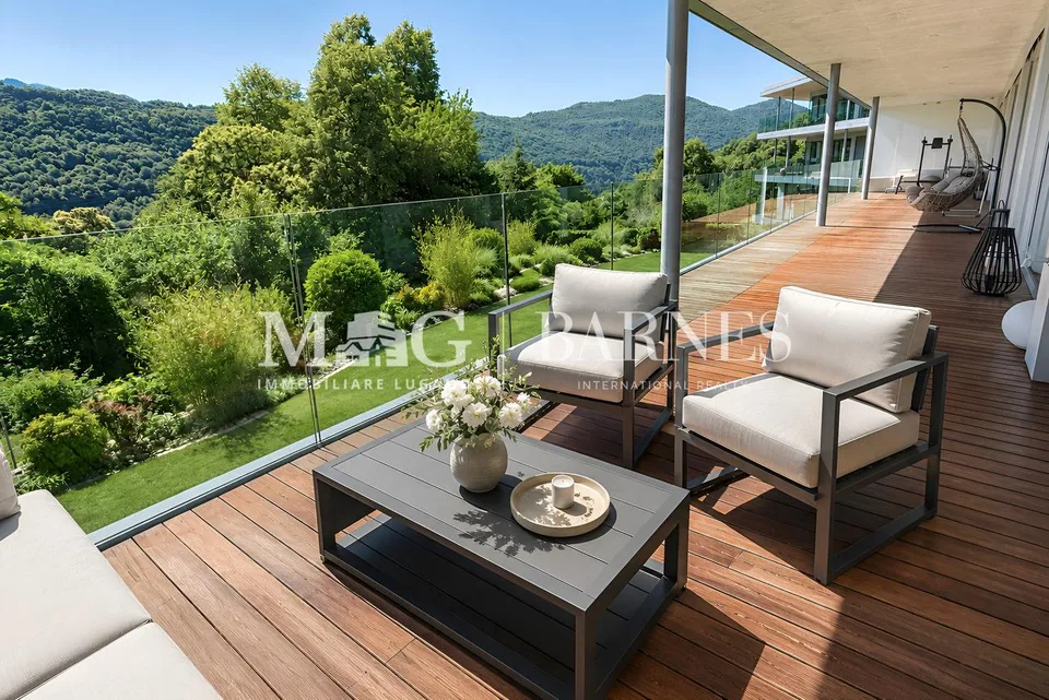 Montagnola, Collina d'Oro: Lussuoso 5.5 locali con zona wellness