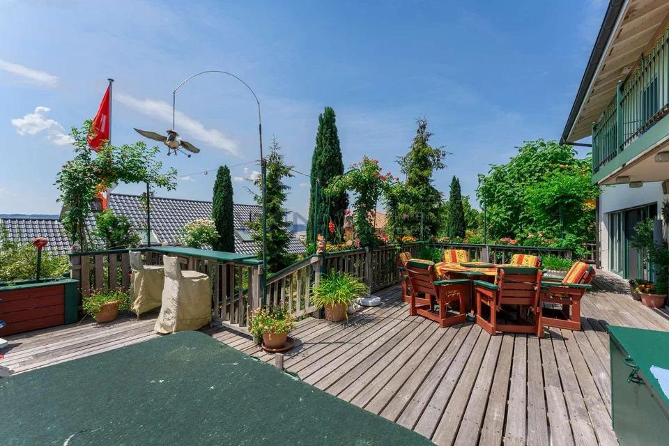 Panoramic house with a far-reaching view over Lake Baldegger – photo 7 of 13