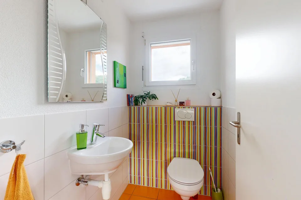 Casa unifamiliare attraente di 6 locali con offerta di spazio versatile – foto 15 di 19