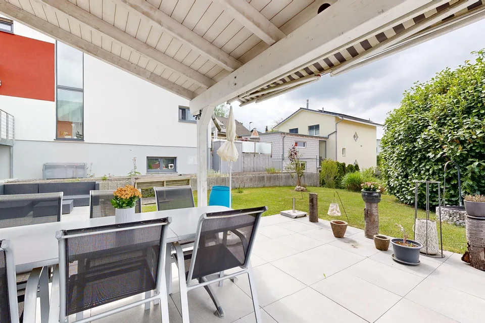 Casa unifamiliare attraente di 6 locali con offerta di spazio versatile – foto 18 di 19