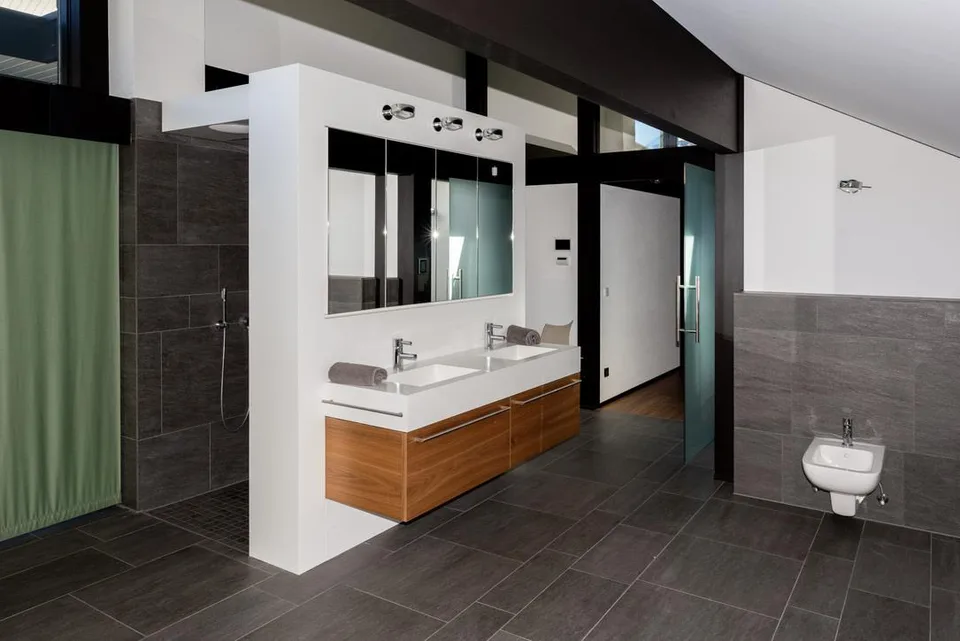 12 Zimmer Villa in Carona – Foto 18 von 21