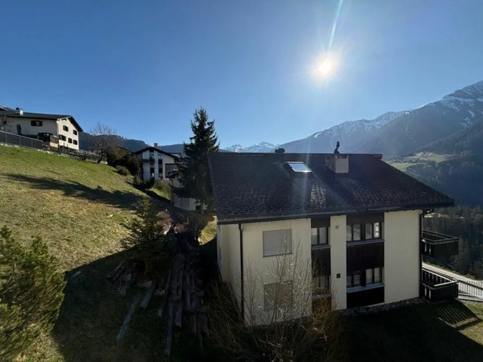 Sonnige 2.5-Zimmerwohnung, Hauptstrasse 30, Davos Wiesen