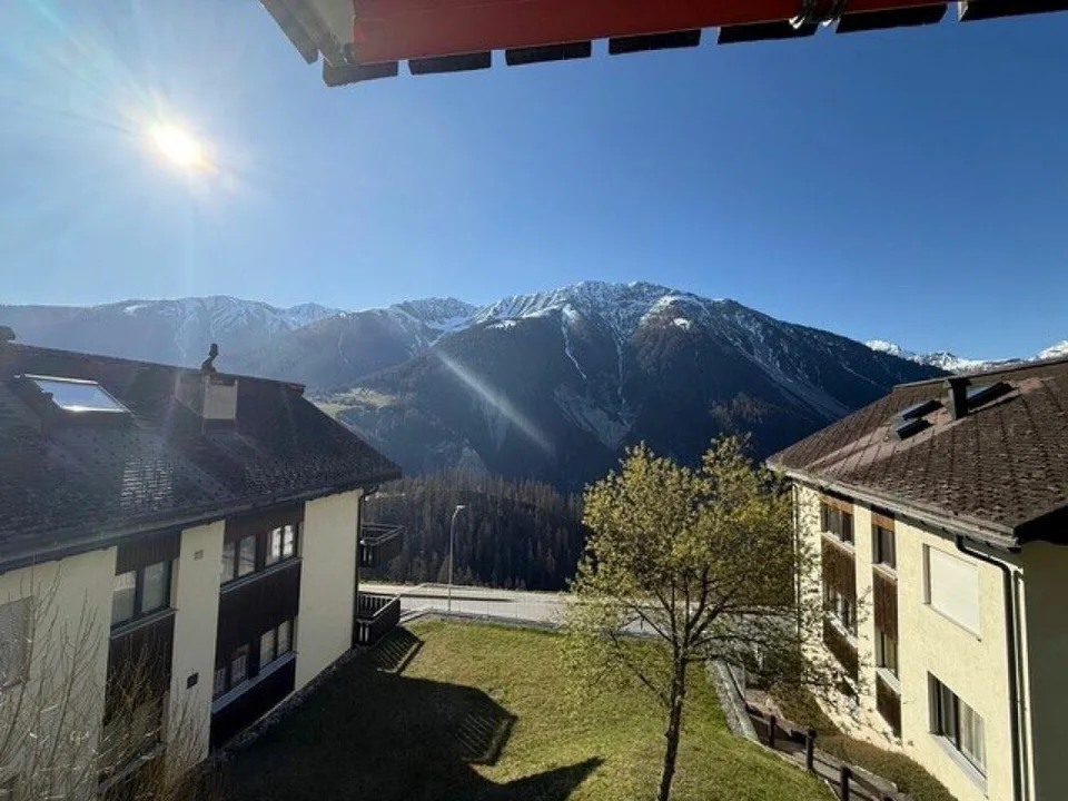 Sonnige 2.5-Zimmerwohnung, Hauptstrasse 30, Davos Wiesen