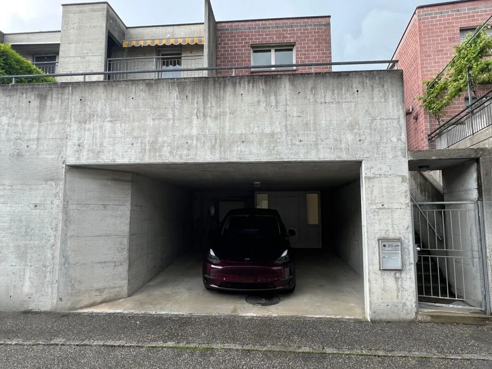 Doppelhaushälfte mit Garten in Arzo – Foto 11 von 12
