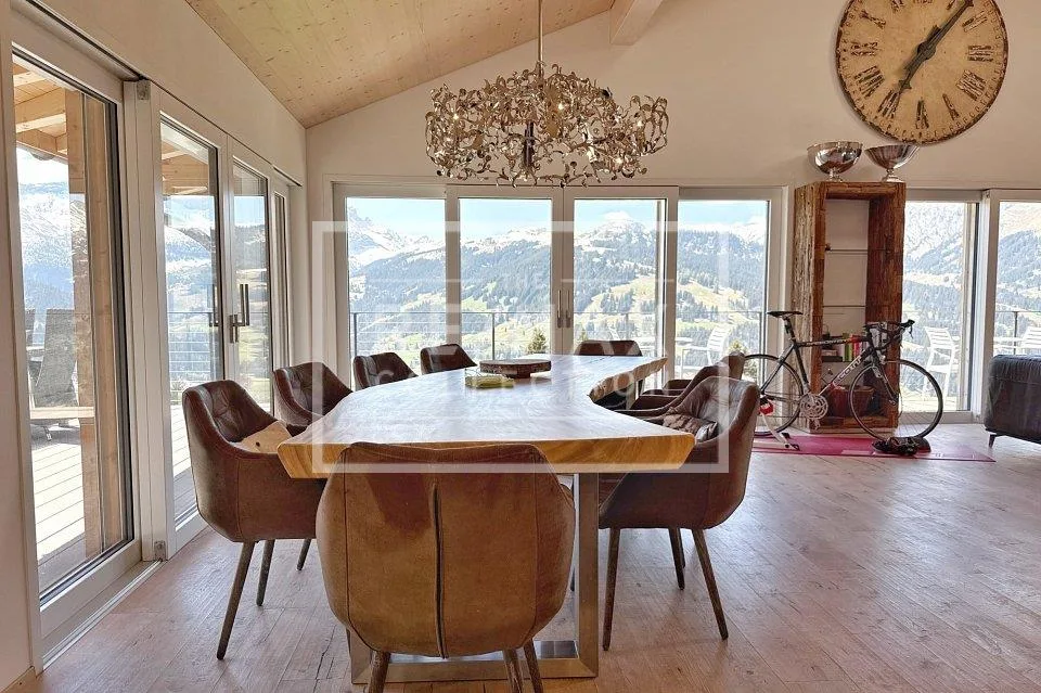 Exklusives Wohnen mit einzigartigem Panorama - eine magische Perle in stilvoller Architektur – Foto 9 von 13