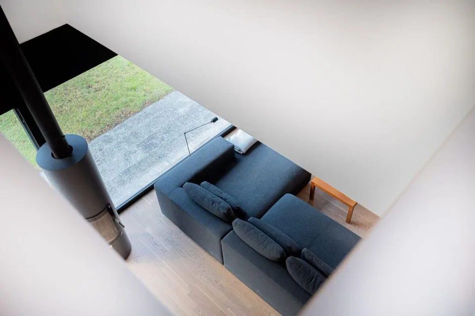 Moderne und helle Villa in ruhiger Wohnlage – Foto 7 von 13