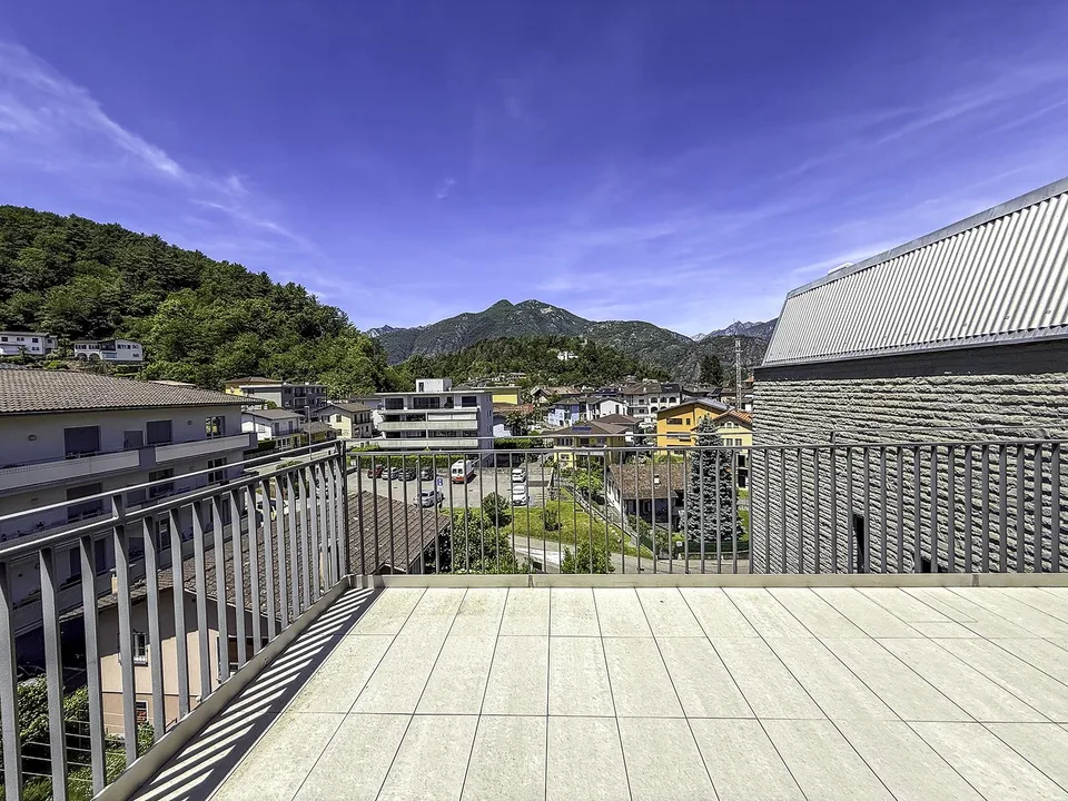 Grande Attico di 4.5 Locali duplex con terrazza panoramica