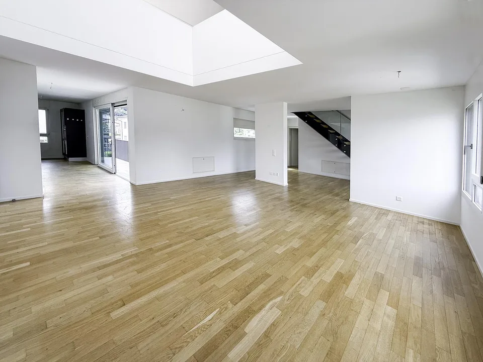 Großes Dachgeschoß mit 4,5 Zimmern und Duplex mit Panoramaterrasse