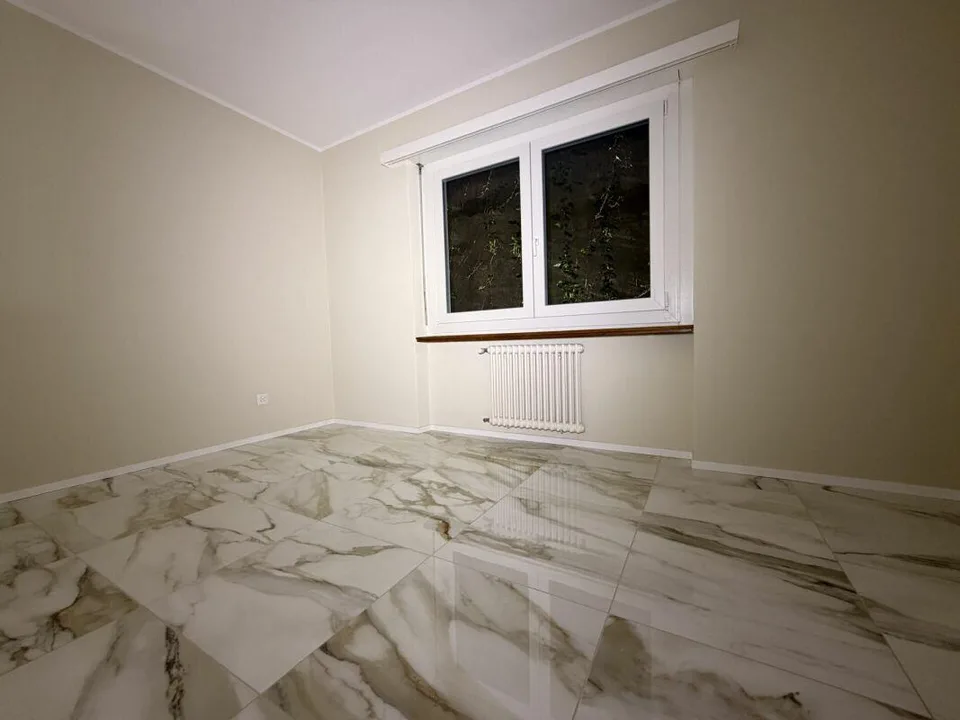 3.5 PIÈCES AVEC BALCON · CLÉS EN MAIN DÈS MAINTENANT ! VUE SUR LE LAC – photo 17 sur 21