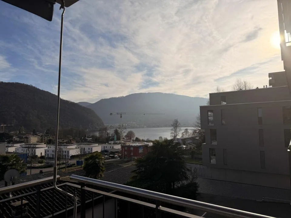 3.5 PIÈCES AVEC BALCON · CLÉS EN MAIN DÈS MAINTENANT ! VUE SUR LE LAC – photo 19 sur 21