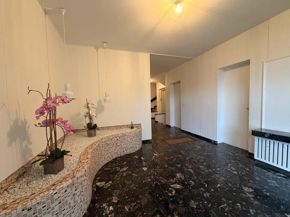 3.5 PIÈCES AVEC BALCON · CLÉS EN MAIN DÈS MAINTENANT ! VUE SUR LE LAC – photo 20 sur 21