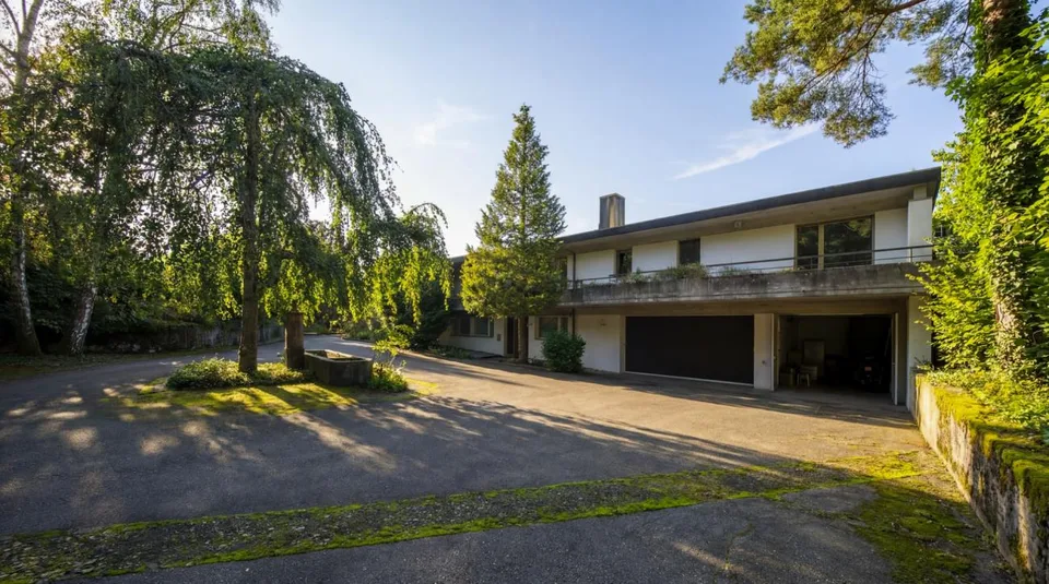 Une villa avec potentiel à Lüscherz – photo 12 sur 13