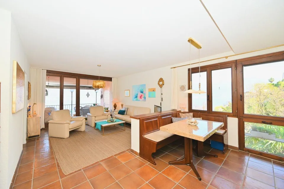 Mediterrane Ferienwohnung mit Seeblick und Aussenpool – Foto 6 von 33