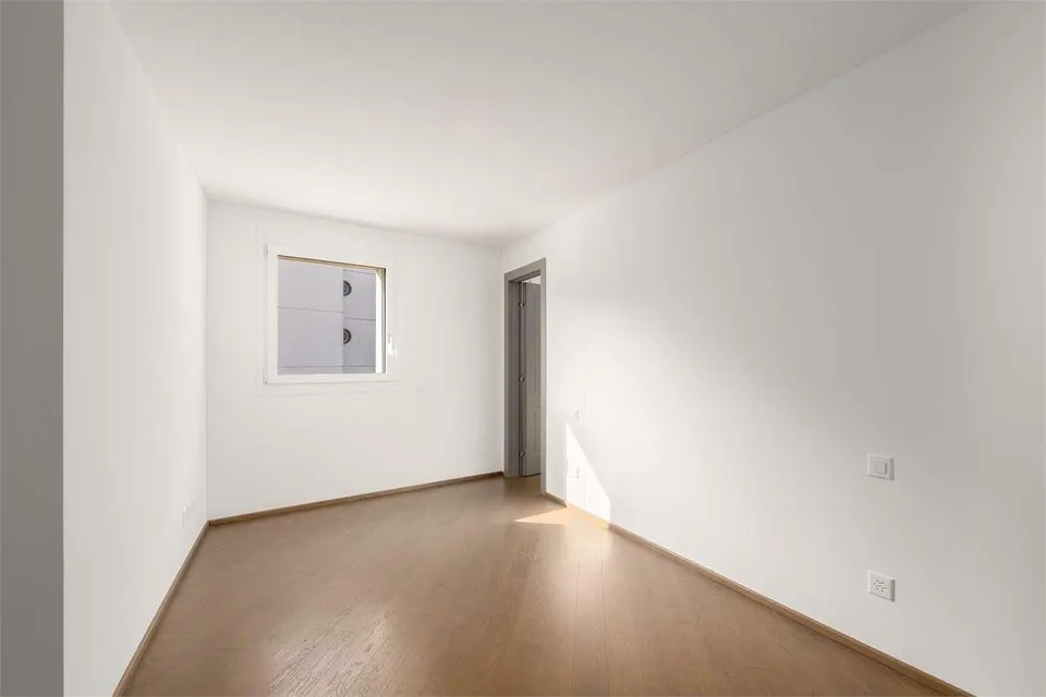 Melide - modernes 4.5-Zimmer-Wohnung mit Seeblick und Dachgarten – Foto 6 von 13