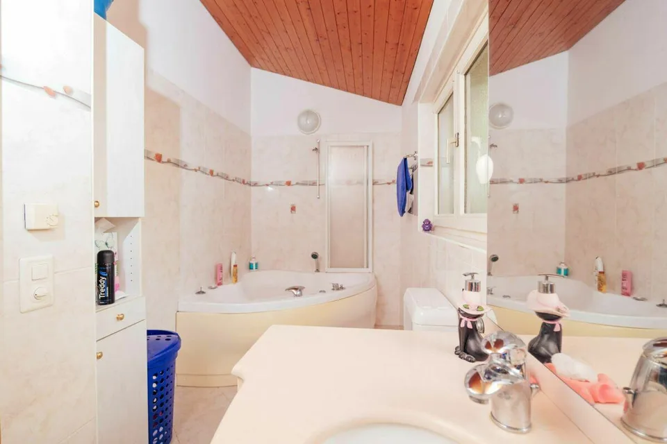 MINUSIO - ZU VERKAUFEN 4.5 ZIMMER-REIHENHAUS MIT PRIVATEM GARTEN – foto 10 di 20