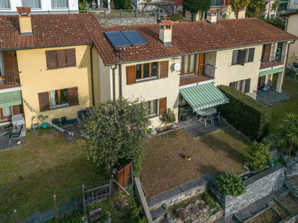MINUSIO - ZU VERKAUFEN 4.5 ZIMMER-REIHENHAUS MIT PRIVATEM GARTEN