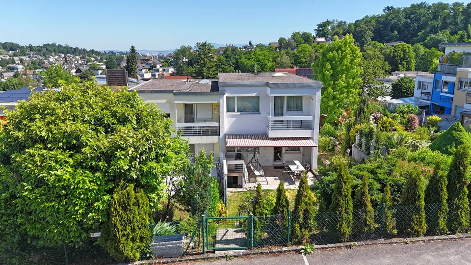Casa a schiera familiare con giardino