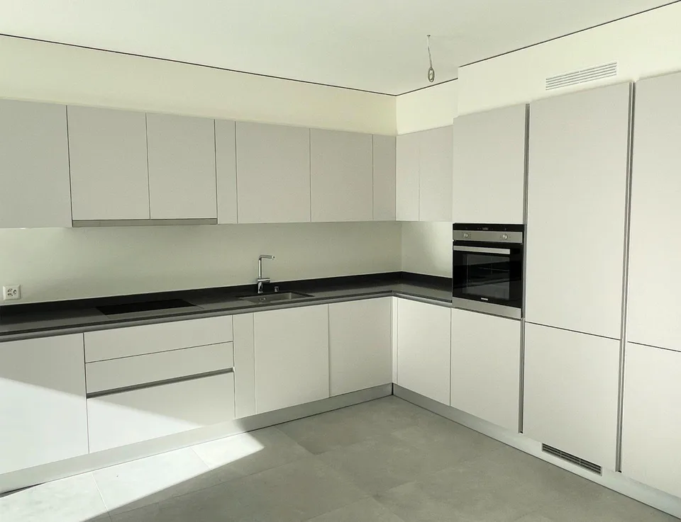 Nuovo appartamento in elegante residenza in zona comoda e tranquilla – photo 8 sur 13
