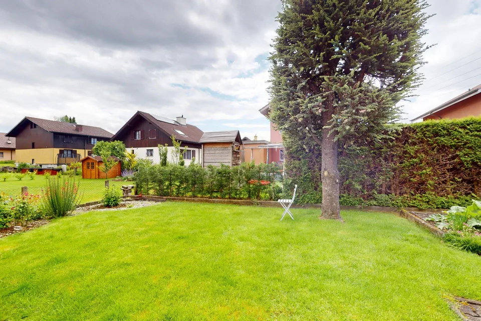 Wohnoase mit Charme und grossem Garten