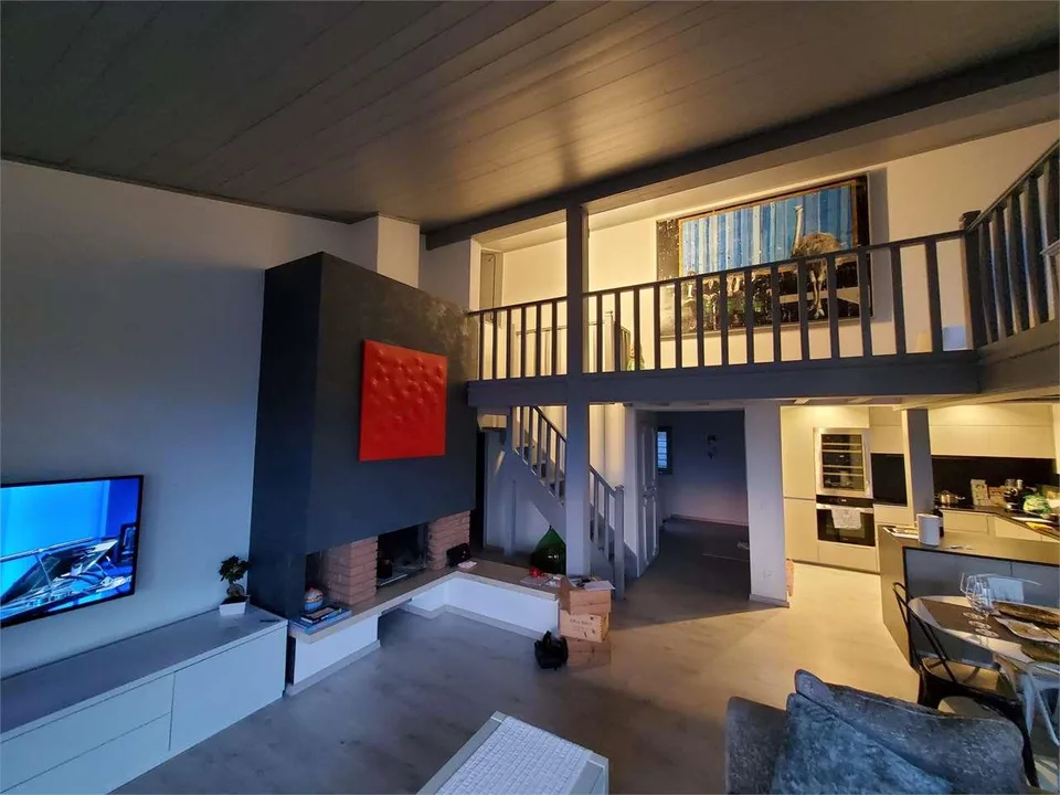 Elegantes Haus mit Panoramablick – Foto 8 von 20