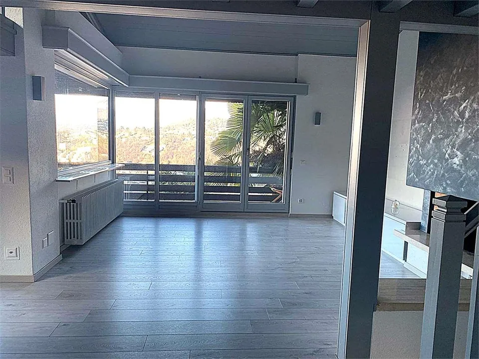 Elegantes Haus mit Panoramablick – Foto 6 von 20