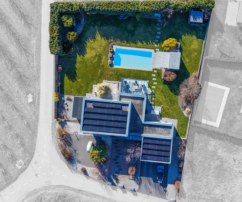 Villa contemporanea con piscina a Fully!
