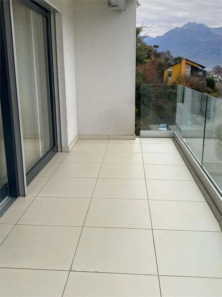 Splendido appartamento di 4.5 locali a Gordola con vista panoramica – foto 13 di 16