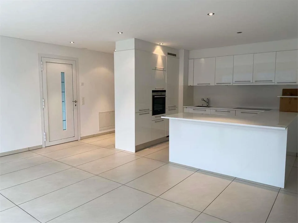Schönes 4.5-Zimmer-Apartment in Gordola mit Panoramablick