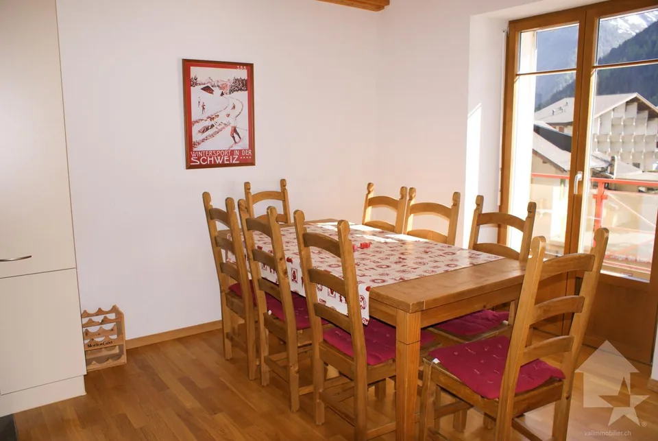 Meraviglioso appartamento in attico con vista impareggiabile sul lago!