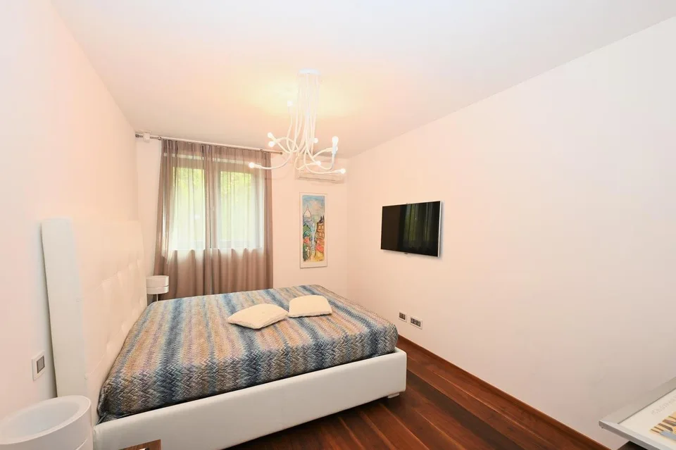 Lusso, Comfort e Vista Lago: Raffinato 4.5 Locali a Paradiso – photo 16 sur 21