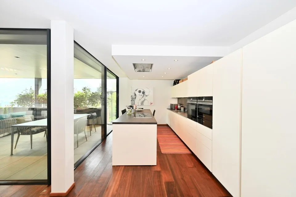 Lusso, Comfort e Vista Lago: Raffinato 4.5 Locali a Paradiso – photo 12 sur 21