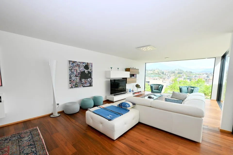 Lusso, Comfort e Vista Lago: Raffinato 4.5 Locali a Paradiso – photo 9 sur 21