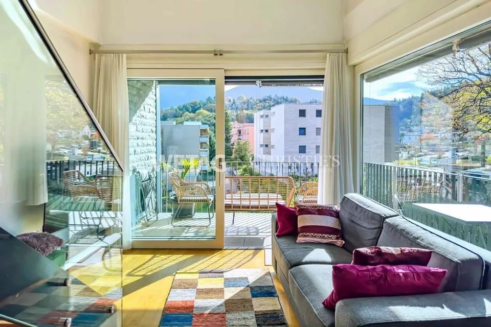 Modern duplex apartment with covered terrace, in a quiet location, for sale in Losone