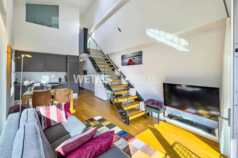 Modern duplex apartment with covered terrace, in a quiet location, for sale in Losone