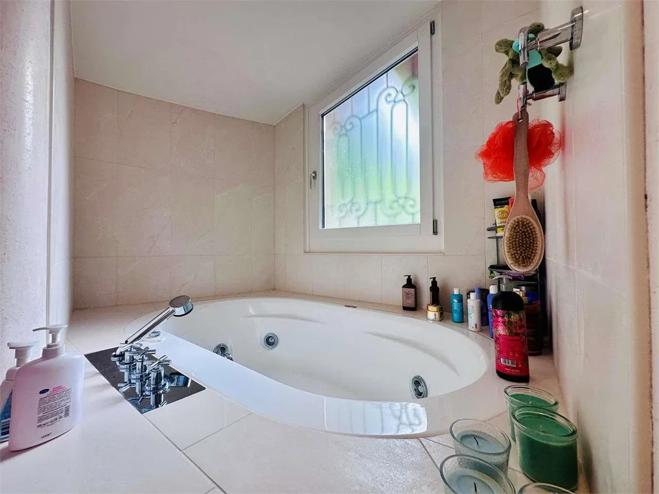 RUVIGLIANA - Duplex 4.5 con magnifica vista lago – foto 10 di 13