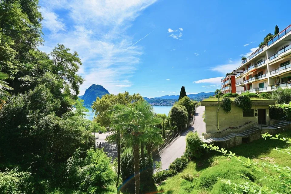 Appartamento con Meravigliosa Vista sul Lago di Lugano e sulla Città